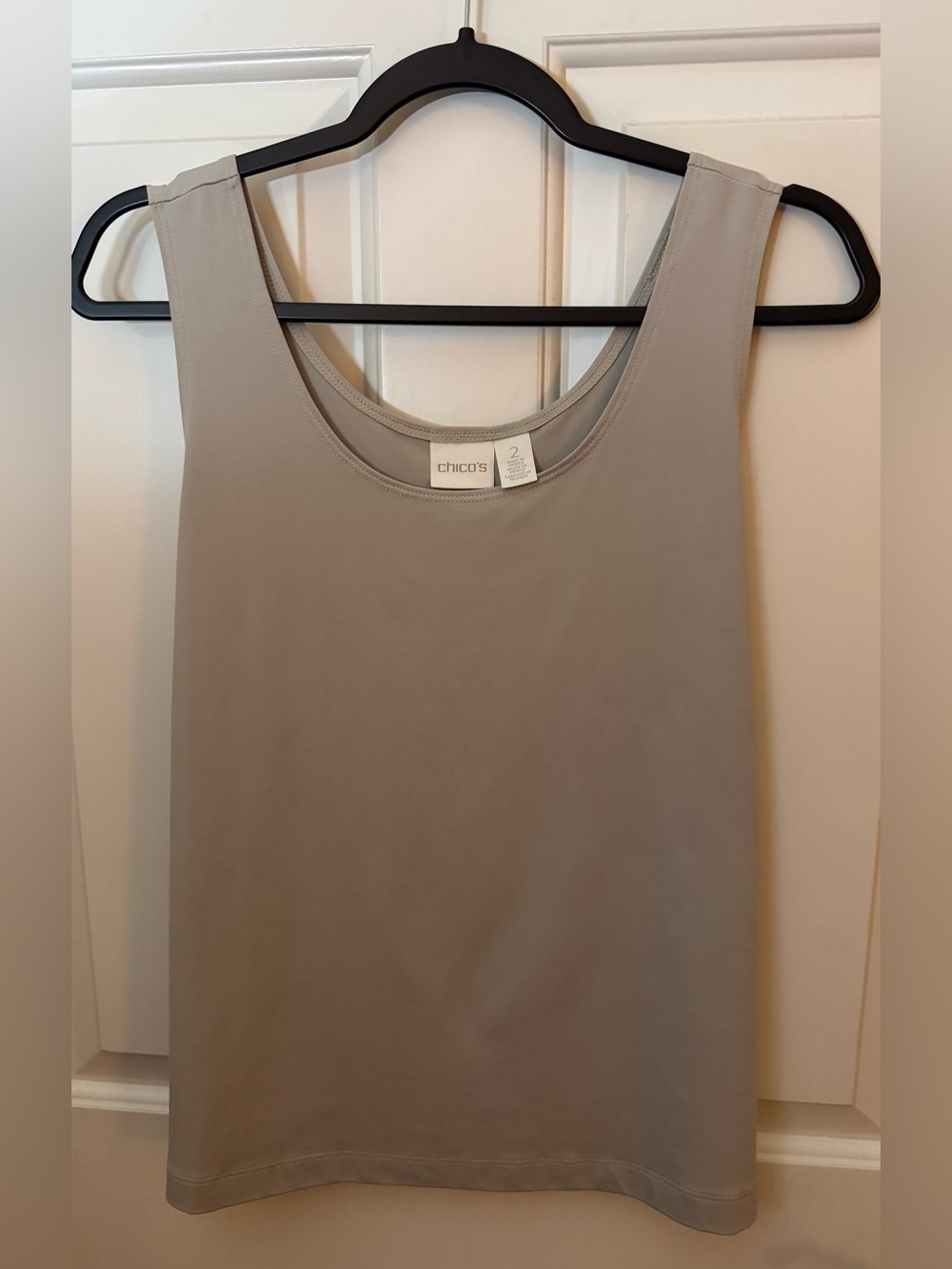 Chico's Tank Sleeveless Scoop-Neck Tank Top in Taupe Chico’s Size 2